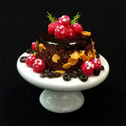 COT3 (cake on a pedestal tray)