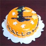 HWC21 (halloween cake)