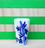 LCV26 (vase with designs)