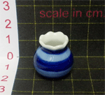 LCV3 (vase with designs)