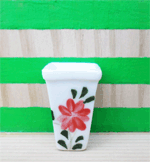 LCV32 (vase with designs)