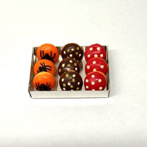 DNA7 (Donuts in metal tray)