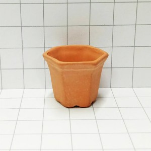 PLTH2 (ceramic planter)
