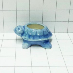 PLTZ10 (ceramic planter)