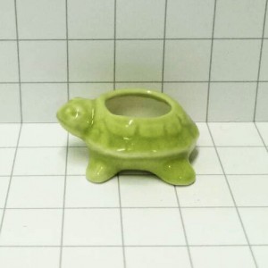 PLTZ11 (ceramic planter)